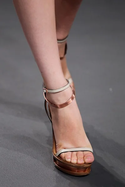 Look 5